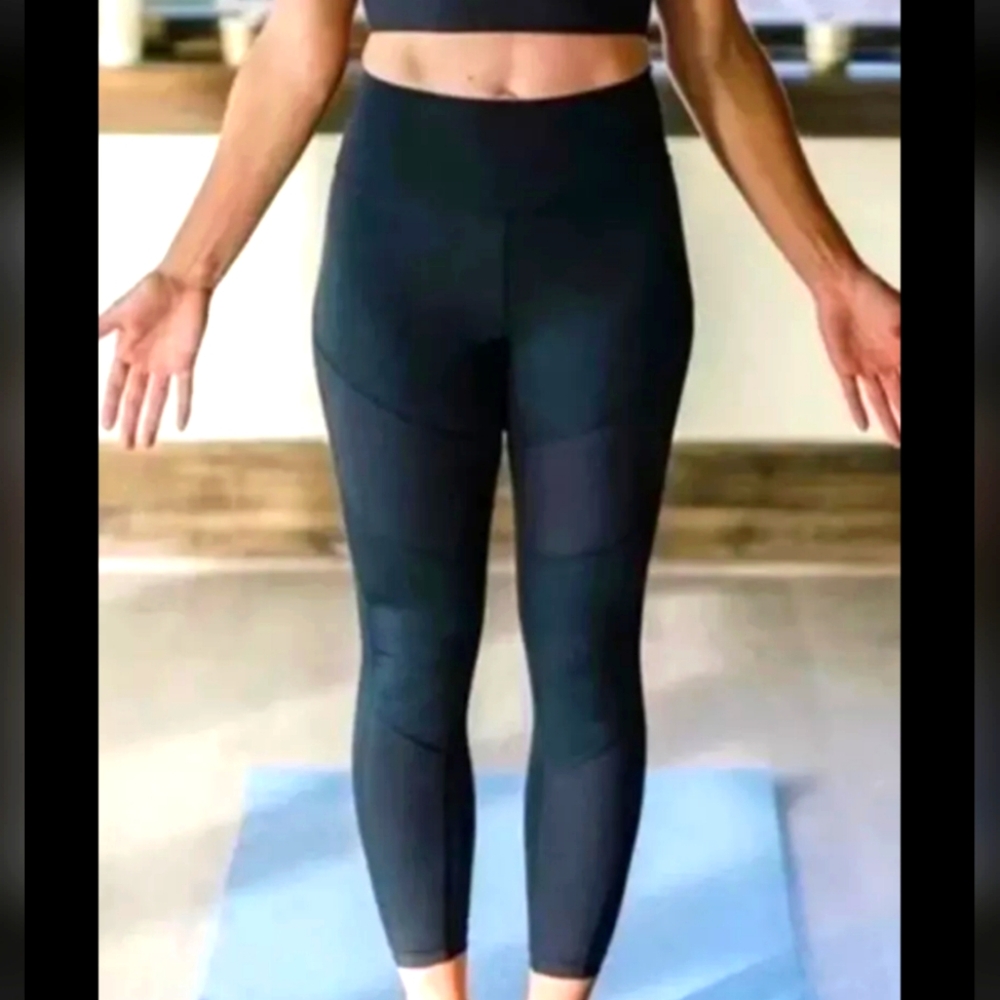 ZYIA Active Black Momentum Brilliant Hi-Rise Leggings 7/8, Size 12